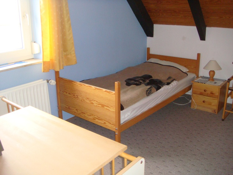 Schlafzimmer III