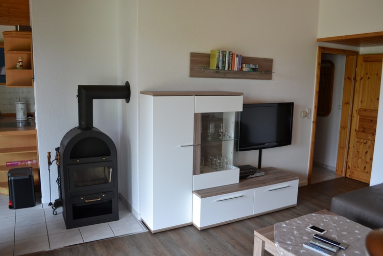 Wohnzimmer mit Kaminofen