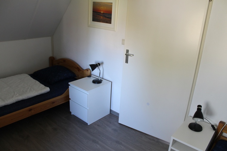 Schlafzimmer 2 Einzelbetten oben