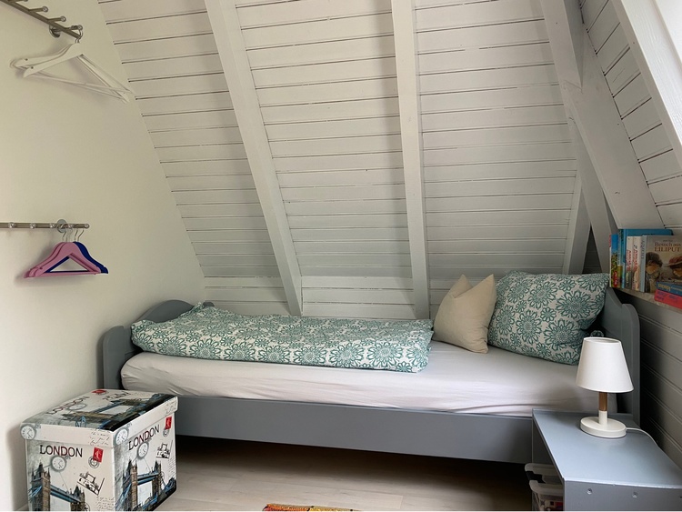 Zweites Schlafzimmer