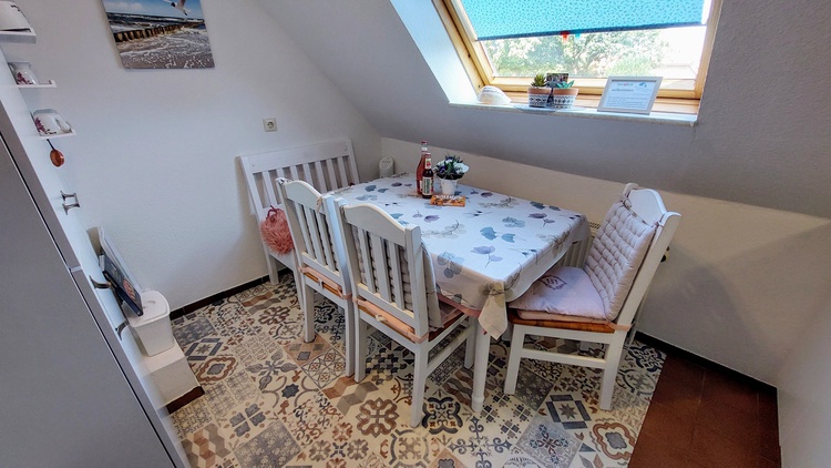 heller Essplatz in Küche