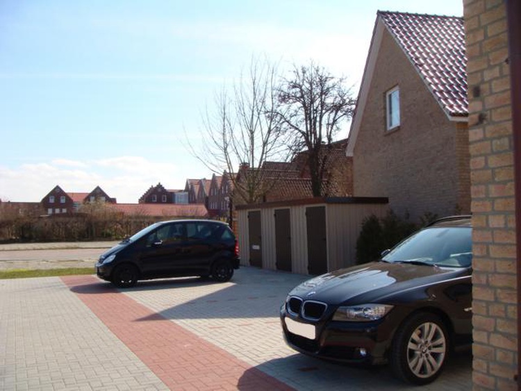 Stellplatz direkt an Wohnung