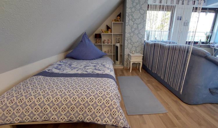 Schlafbereich Bett 1,00 x 2,00