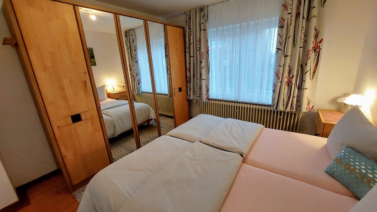 Schlafzimmer EG