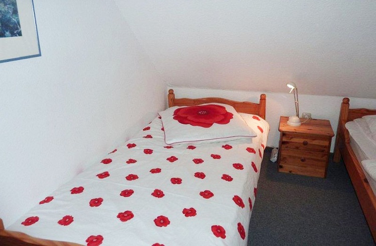 Zweiter Schlafraum mit 2 Einzelbetten