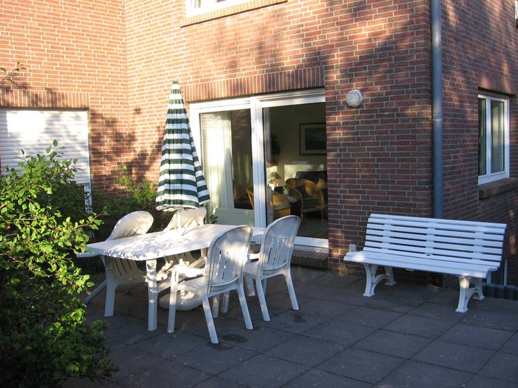 Die große Südterrasse