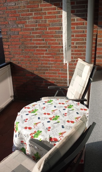sonniger Balkon