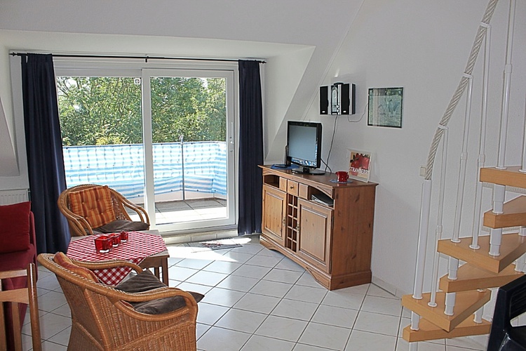 Wohn-/Essbereich/Raumspartreppe