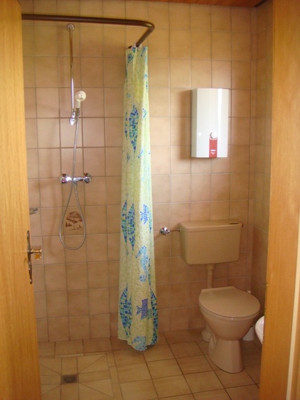 Duschbad im EG Duschbad im EG
