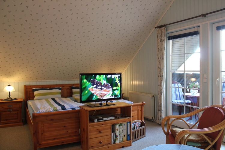 Wohn/Schlafzimmer Wohn/Schlafzimmer