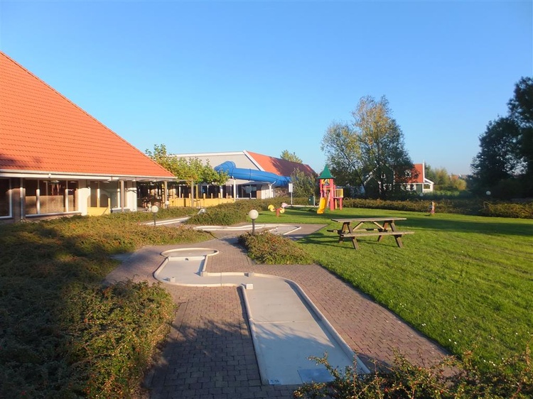 Minigolf direkt in der Nähe Minigolf direkt in der Nähe