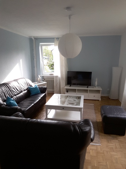 Wohnzimmer, Sat-TV, PS3, WLAN 50 Mbit Wohnzimmer, Sat-TV, PS3, WLAN 50 Mbit