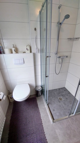 Dusche EG Dusche EG