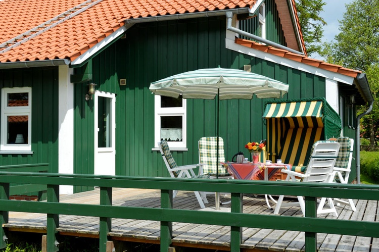 Terrasse mit Starndkorb Terrasse mit Starndkorb