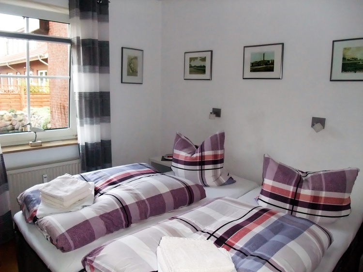 Schlafzimmer mit Polsterbetten Schlafzimmer mit Polsterbetten