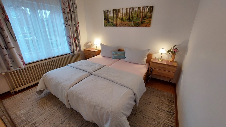 Schlafzimmer EG