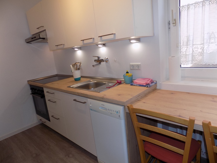 Teeküche mit Backofen Teeküche mit Backofen